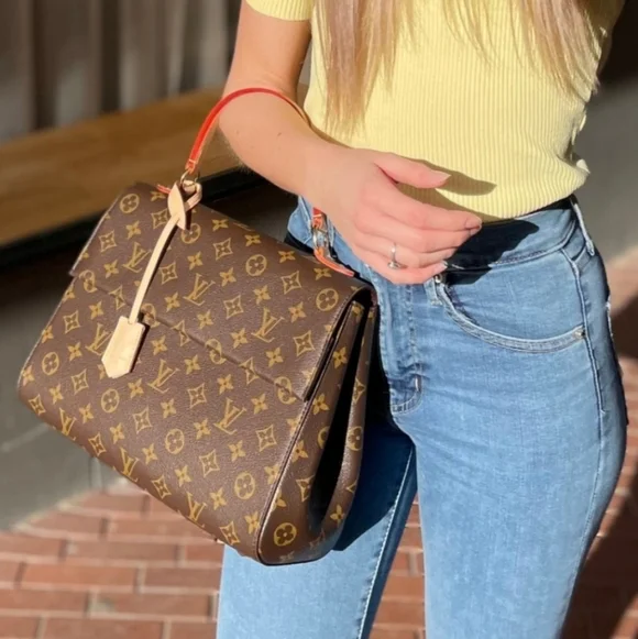 Authenticated Louis Vuitton LV Monogram Cluny MM Blue Glacial Bag - Picture 7 of 16